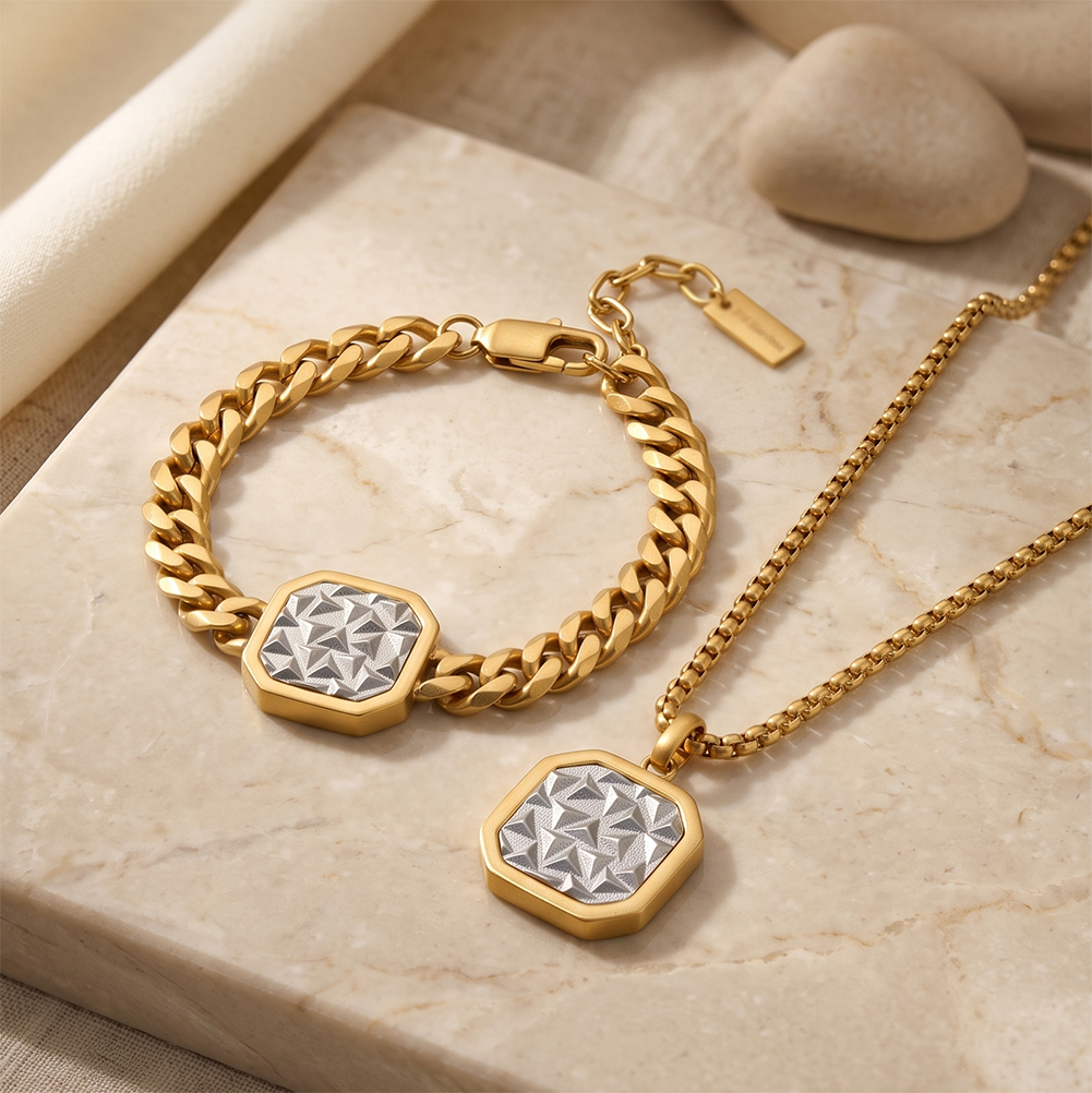 Octagonal Textured Curb Chain Bracelet 316 Stainless Steel Gold Tone Brushed Finish Adjustable Chain Women Bracelets