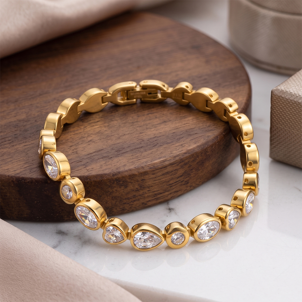 Square Bezel Zircon Link 316 Stainless Steel Gold Tone Women Bracelet for Modern Daily Styling With Neat Delicate Sparkle