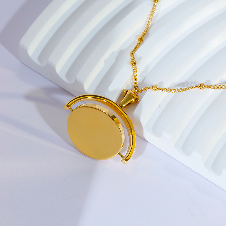 18k Gold Stainless Steel Round Piece Pendant Necklace Fashion Jewelry Rotatable Charm Pendant Necklace for Women