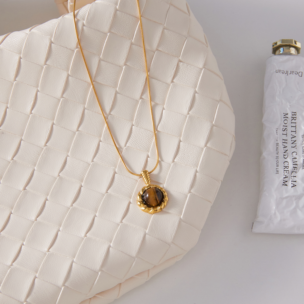 18K PVD Gold Plate Stainless Steel Necklace Classic Vintage Twisted Tiger Eye Stone Pendant Necklace